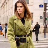 Ceinture Noir Doré Couleur Noir Collection ASTRÉ Ceinture en cuir, Ceinture Cuir lisse Noir Doré, Sac ceinture avec pièces métalliques dorées, Porte cartes et mini sac noir doré