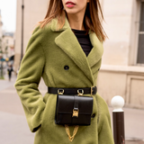 Noir Doré Couleur Noir Collection ASTRÉ Ceinture en cuir Ceinture Cuir Lisse ASTRÉ Paris, Sac ceinture avec Chaine métallique dorée