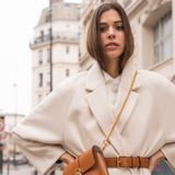 Couleur Cognac Collection ASTRÉ Ceinture en cuir, Ceinture et sac bandoulière assortis, pièces métalliques dorées, accessoire femme