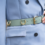 Ceinture Sauge Doré Couleur Vert Sauge Collection SS21 ASTRÉ, Ceinture en cuir lisse, Ceinture Cuir lisse ASTRÉ Paris, pièces métalliques dorées