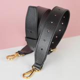 bandoulière en cuir, bandoulière femme, collection ASTRÉ, accessoire femme, doré, cuir lisse noir